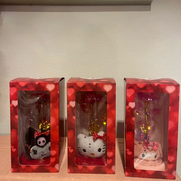 Hello kitty and friends light up forever rose glass 🥀 3 pc - Picture 6 of 6